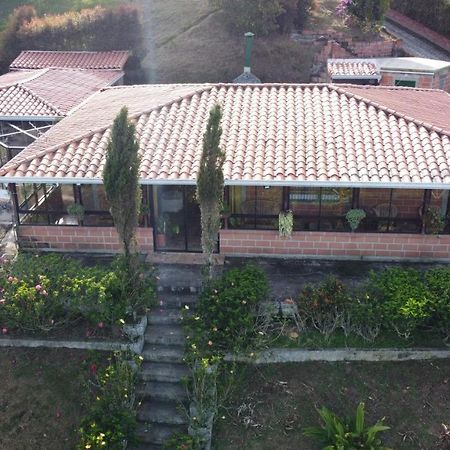 Vila Casa De Campo Via El Penol Guatape Marinilla Exteriér fotografie